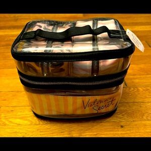 Victoria Secret Makeup Bag NWT!
